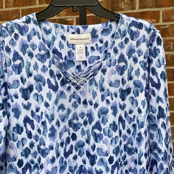 Alfred Dunner Top Blue Animal Print Montana Sky - Picture 2 of 15